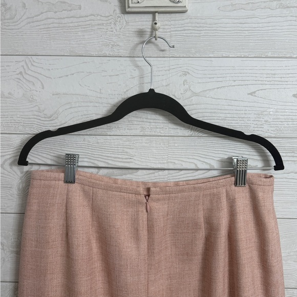 East Fifth Women’s Dusty Rose Pink Tweed Skirt & Blazer Suit. Size 12 - Picture 12 of 13